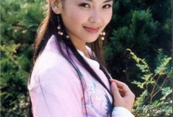 阿朱吃瓜爆料是真的吗,真相揭秘，是真是假？